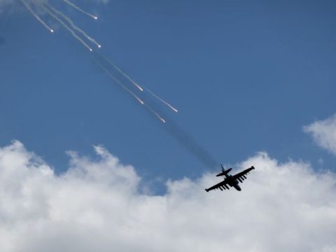 Soledarda ruslara məxsus Su-25 məhv edildi