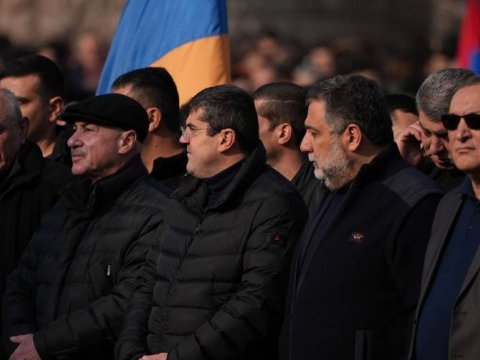 Arayik Azərbaycanın Laçın yolu ilə bağlı tələblərini açıqladı: Vardanyan getməli və...