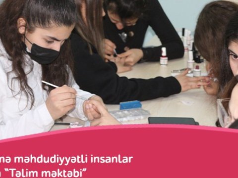 “Nar”da sosial yönümlü peşə təlimlərinə davam edir - FOTO