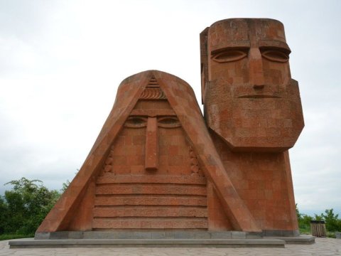 Azərbaycan nümayəndəsi Qarabağ erməniləri ilə görüşüb