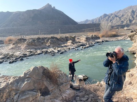 Ukraynalı jurnalistlər Xudafərin körpüsündə - FOTOLAR