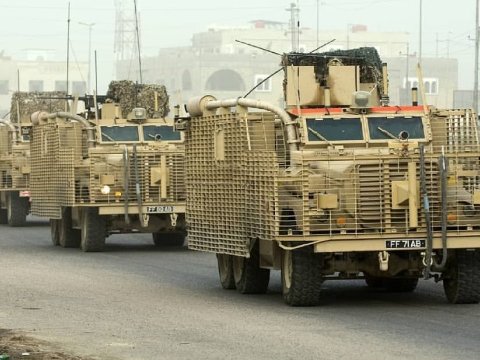 Britaniya Ukraynaya 200 zirehli texnika verir