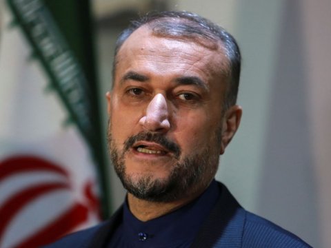 İran Krım və Donbasın ihaqını tanımır 