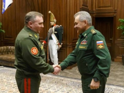 Şoyqu belaruslu həmkarı ilə müzakirə apardı