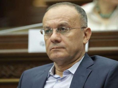 Yeni siyasi təqiblər silsiləsi başlayır - Ohanyan