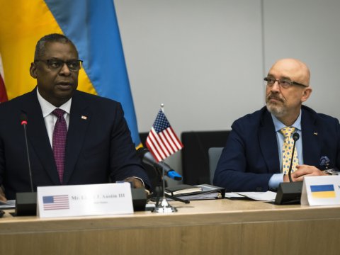 Reznikov Pentaqon rəhbəri ilə görüşdü