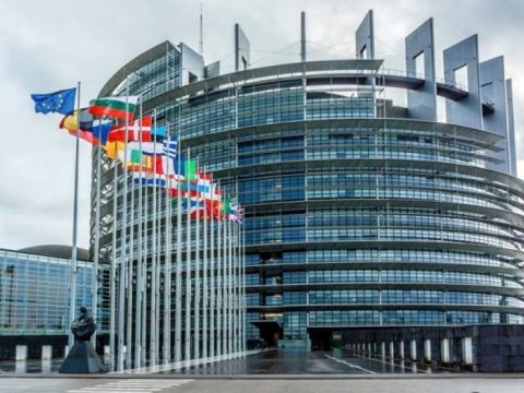 Azərbaycan diplomatlarına çağırış: \