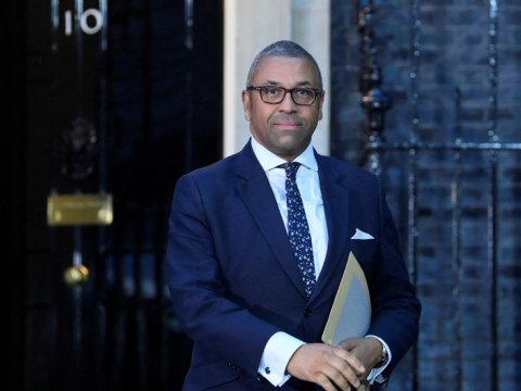 Britaniya Ukraynaya tank tədarükünü nəzərdən keçirir 