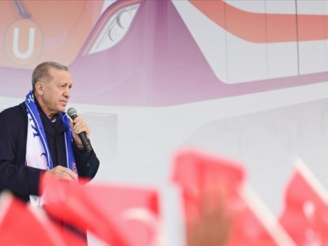 Ərdoğan Avropanın ən sürətli metro xəttinin açılışını etdi
