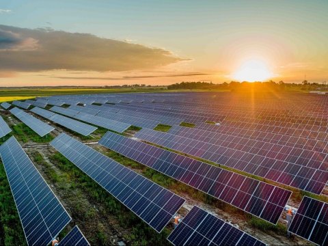 Azərbaycanda yeni Günəş Elektrik stansiyaları tikiləcək