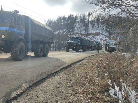 Sülhməramlıların daha 14 maşını Laçın yolundan keçdi