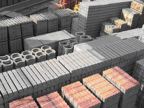 Azərbaycanda tikinti materialları ucuzlaşıb