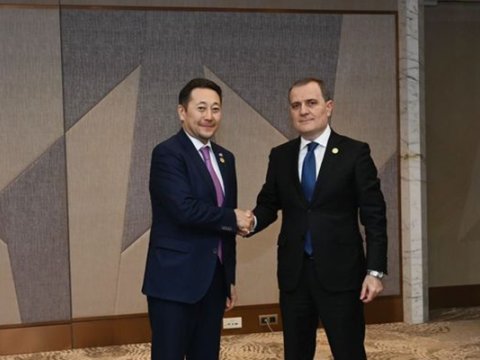 Ceyhun Bayramov Baş katiblə danışıqlar apardı