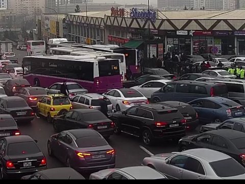Bu dəfə 130-a yaxın avtobus TIXACDA qalıb