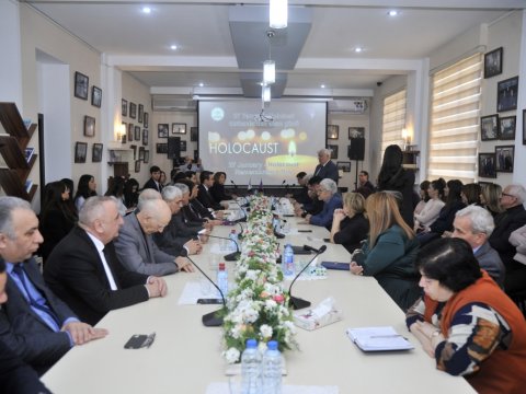 ADU-da Holokost qurbanları anılıb - FOTOLAR