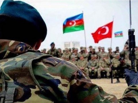 Hərbçilərimiz Türkiyənin Sarıqamış bölgəsində təlimlərdə iştirak edirlər