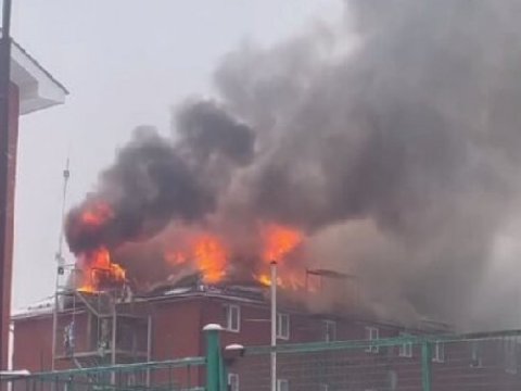 Kiyevdə ticarət mərkəzi YANDI - VİDEO