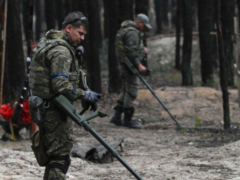 İsveçrə Ukraynada hərbi məhsul istifadəsinə icazə verdi