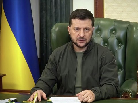 Zelenski tankdan sonra qırıcı tələb edir