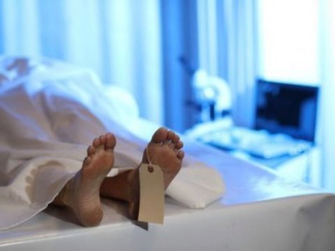 28 yaşlı qız evdə asılmış halda tapıldı