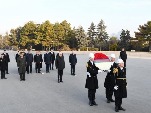 Baş nazirin müavini Fuat Oktayla görüşdü - YENİLƏNİB