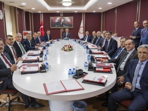 Türkiyə Ali Seçki Komissiyasına yeni sədr seçildi