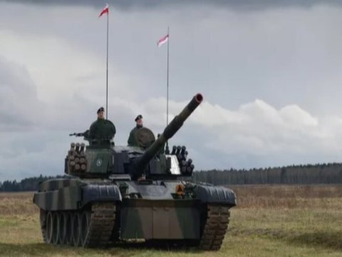 Polşa Ukraynaya əlavə 60 tank göndərməyə hazırlaşır