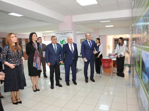 BMU-da elmi-praktik konfrans keçirilib - FOTOLAR