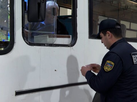 Bu maşınlar gecələr texniki baxışdan keçirilir - İlk dəfə