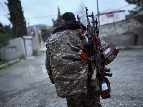 Erməni hərbçinin cəsədi təhvil verildi