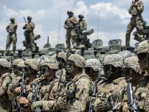 ABŞ İranla toqquşmanı istisna etmir