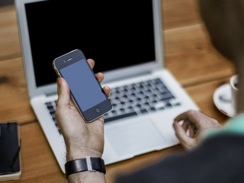 Mobil cihazların qeydiyyat qaydaları sərtləşdirildi
