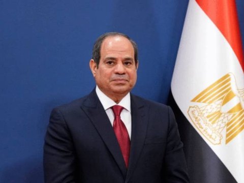 Misir Prezidenti Bakıdan İrəvana getdi