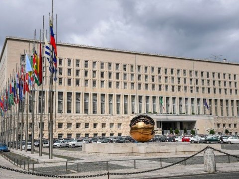 Səfirliyə qorxaqcasına hücuma görə həmrəyliyimizi bildiririk - İtaliya XİN 