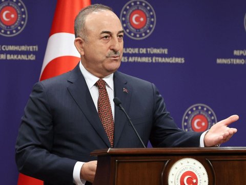 Çavuşoğlu səfirliyə hücuma görə İrana çağırış etdi