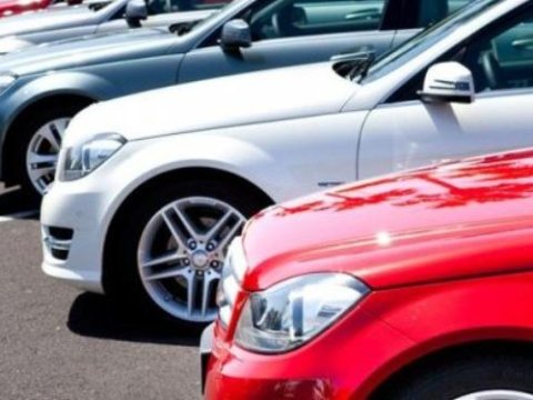 Dünyanın avtomobil liderinin adı açıqlandı