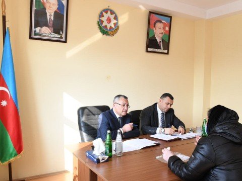 Rövşən Rzayev Yevlaxda vətəndaşları qəbul etdi - FOTOLAR