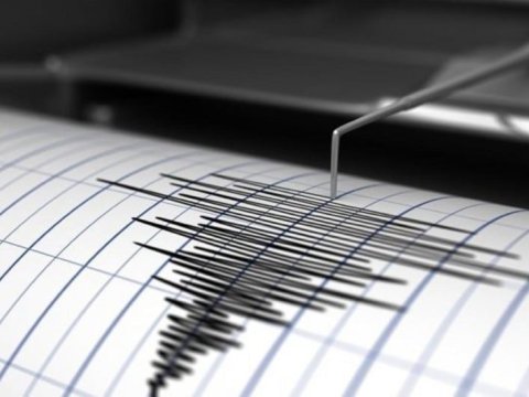 Azərbaycanda zəlzələ oldu