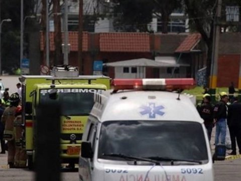 Çayxanada futbola baxanlar güllələndi – Ölənlər var