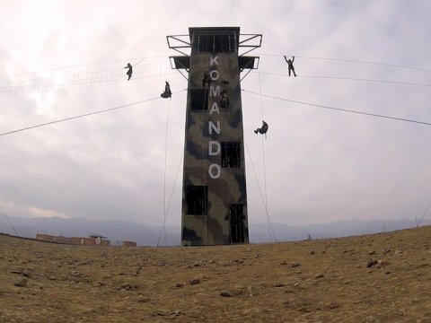 Komandoların real döyüş məşqləri - VİDEO