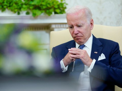 Bayden F-16-larla bağlı sualı eşitməyib? - İDDİA (VİDEO)