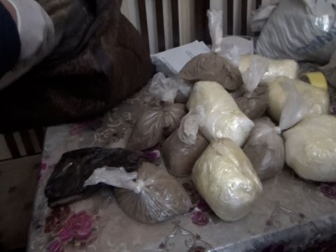 Ötən gün 14 kq-dan çox narkotik dövriyyədən çıxarıldı