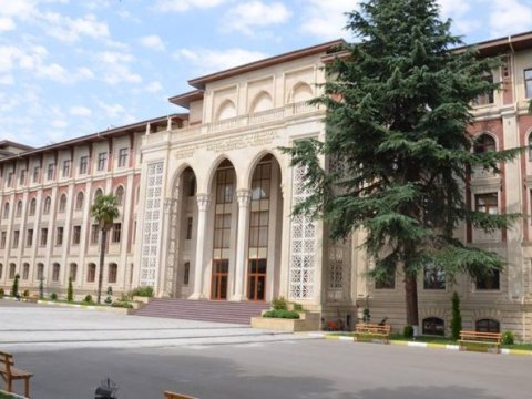Gəncədə dekan saxlanıldı