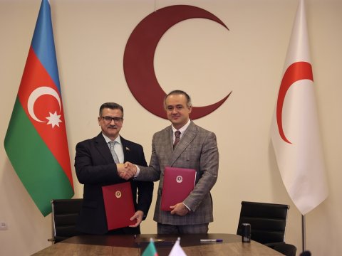 Qızıl Aypara ilə Səhiyyə TV memorandum imzaladı