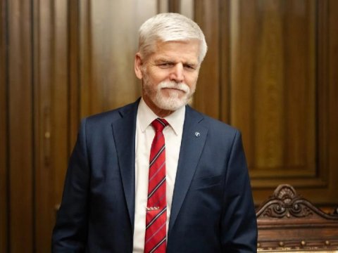 Ukrayna NATO üzvlüyünə layiqdir - Çexiya prezidenti