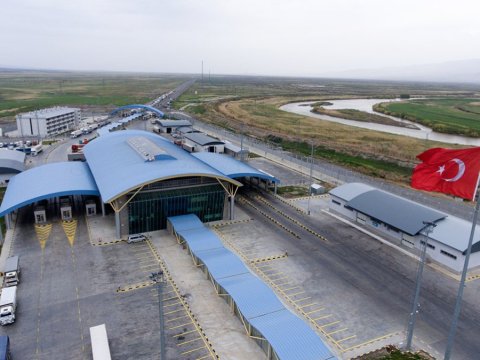 Naxçıvanın Türkiyə ilə sərhədi açıldı