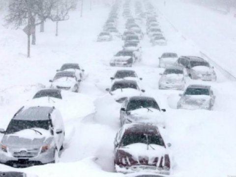 Buz fırtınasından 10 nəfər ÖLDÜ