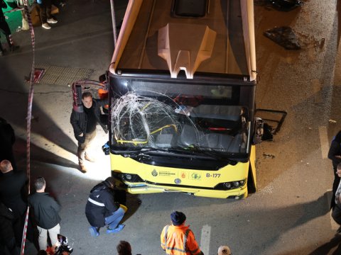 Azərbaycanlı İstanbulda ağır qəzaya düşdü - FOTOLAR+VİDEO