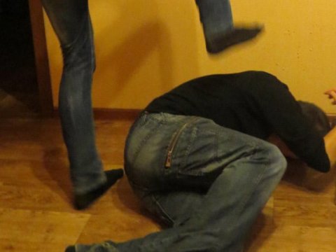 Bakıda ofisə basqın edildi - Obyekt sahibi döyüldü