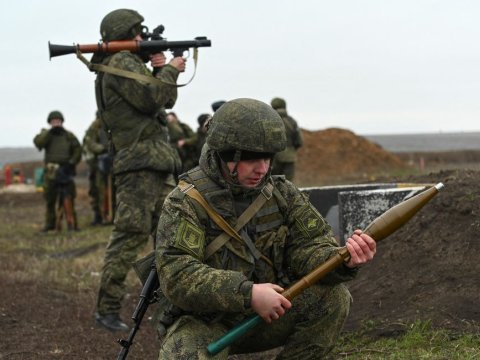 Ukrayna daha uzaq məsafələri vura biləcək - ABŞ-dan mühüm dəstək